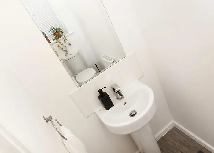 Apartamento Bright & Luxurious With Garden *