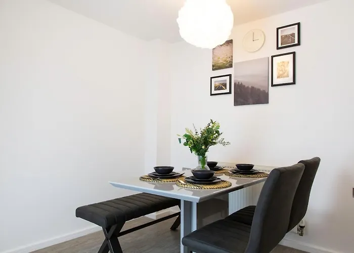 Apartamento Bright & Luxurious With Garden *