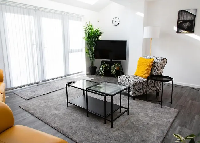 Apartamento Bright & Luxurious With Garden *