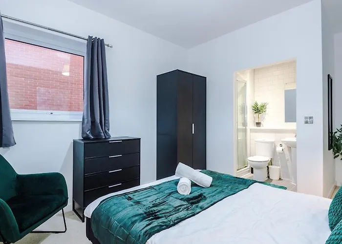 New, Luxe 2br, Manchester, Pool Table, Parking, Balcony, Ps4 Daire *