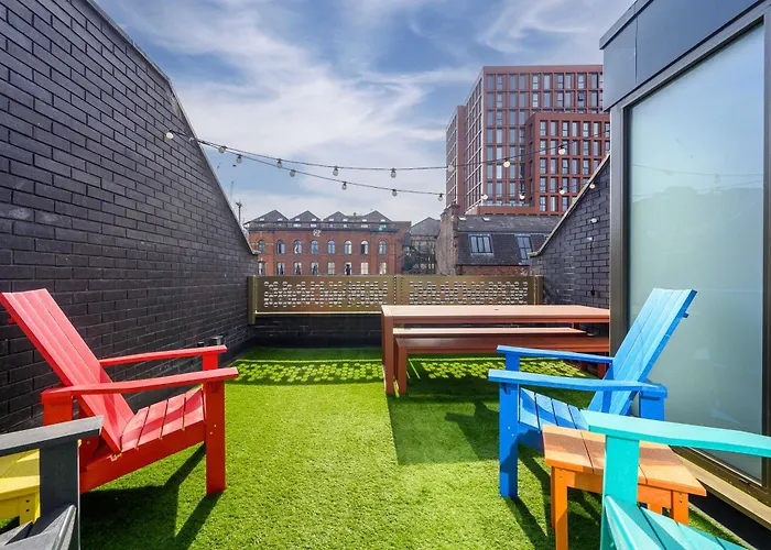 Free Parking - Roof Terrace - Luxury Townhouse * 맨체스터