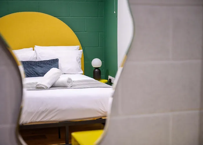 Free Parking - Roof Terrace - Luxury Townhouse * 맨체스터