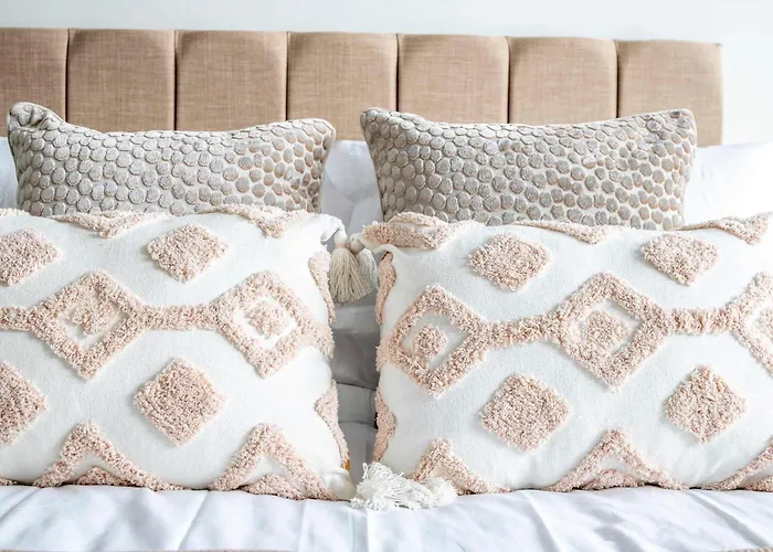 شقة Modern And Sleek 2 Bed Flat In