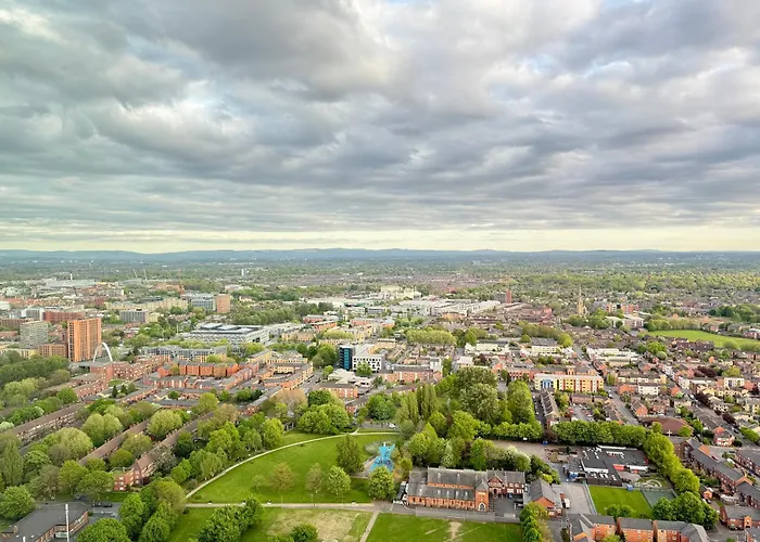 Daire 3 Bedroom Penthouse In The Centre Deansgate New Build High Floor
