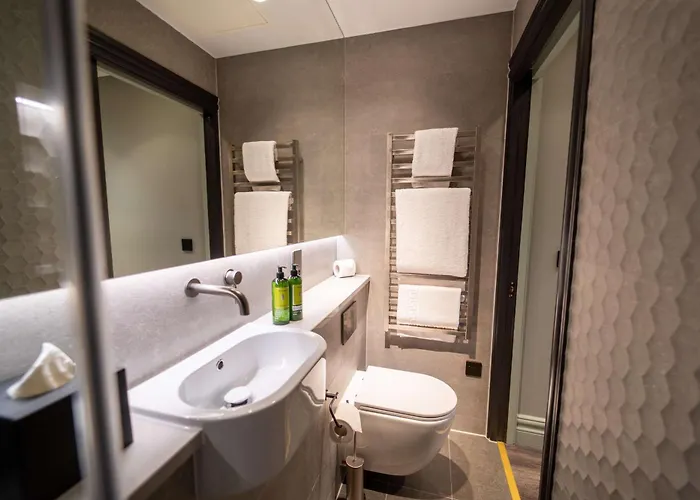 Forty Seven Manchester, Worldhotels Crafted Hotel 4*