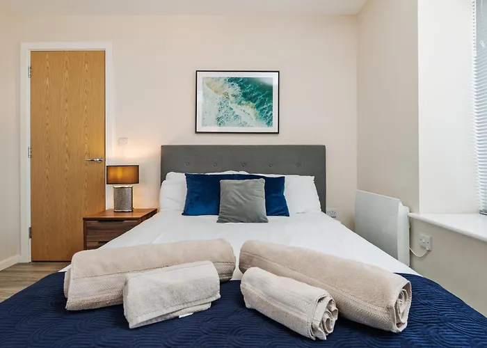 With 2 Parking Spaces! Apartamento *