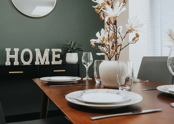 With 2 Parking Spaces! Apartamento *