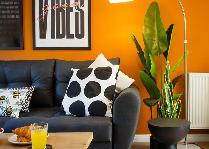 Tatil Evi Comfy 3br - Near Deansgate - Perfect For Work, Leisure & Stadium Visits With Parking *