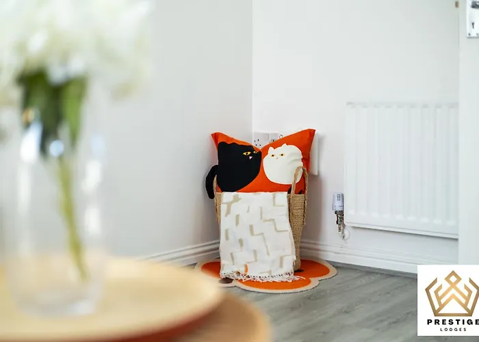 Vakantiehuis - Centre - Parking - Full Kitchen - M60 *