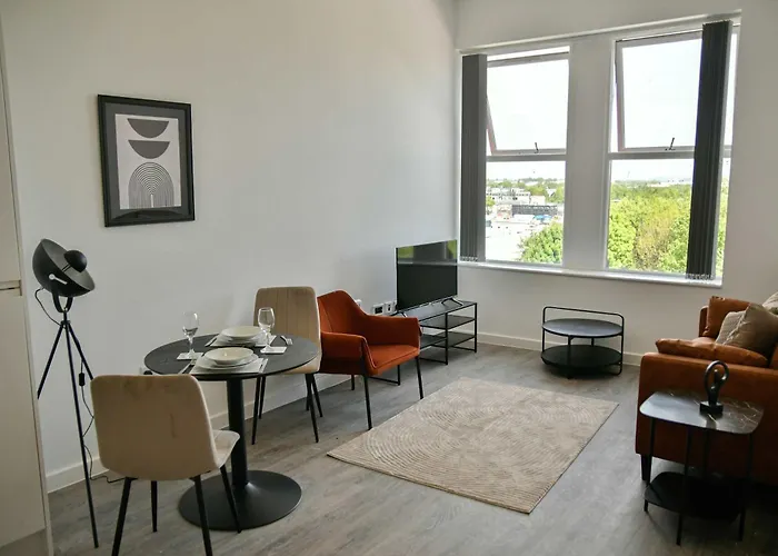 Spacious 1 Bed Near Etihad *