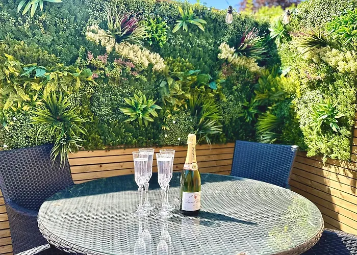 Bright 5 Bedroom House In Didsbury, * 맨체스터