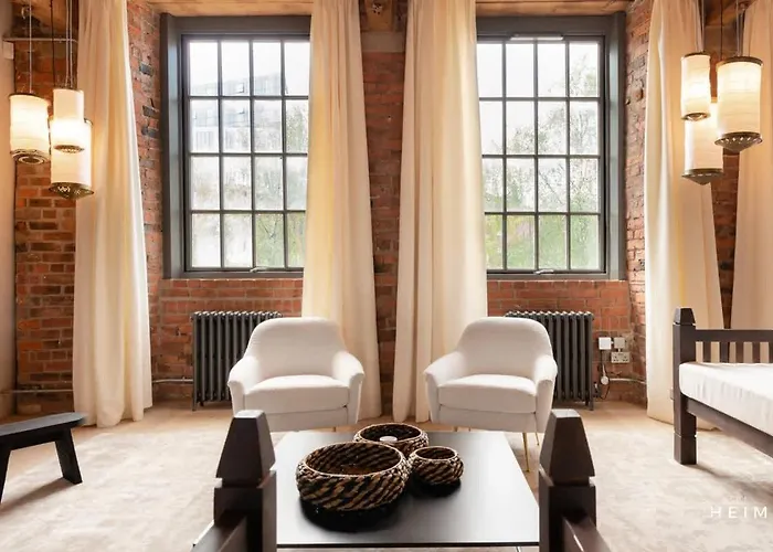 아파트 Africana At The Heim 맨체스터