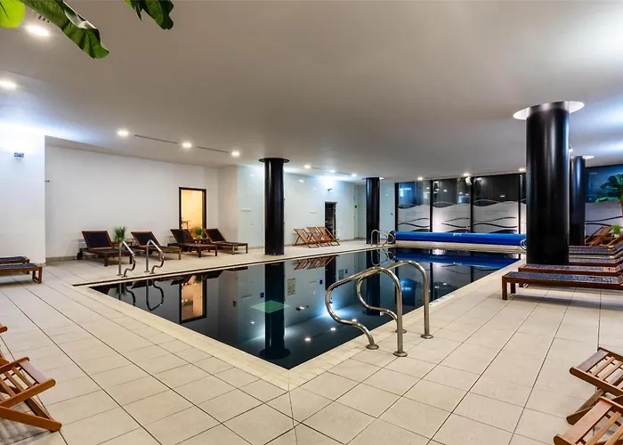 Radisson Centre, A Verified Net Zero Μάντσεστερ