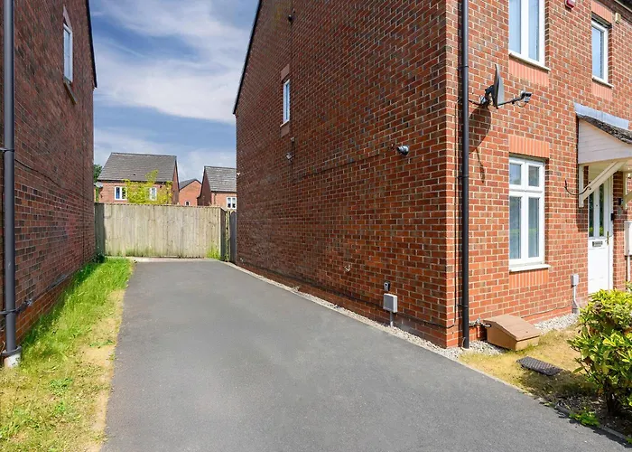 別荘 Superhost 3-bed House With Garden Free Parking *