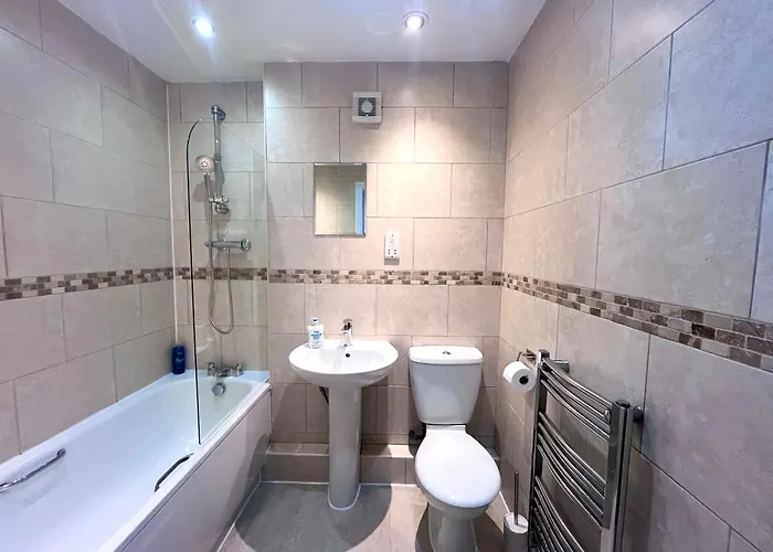 Stylish Stay! Park And Walk Anywhere 아파트 맨체스터