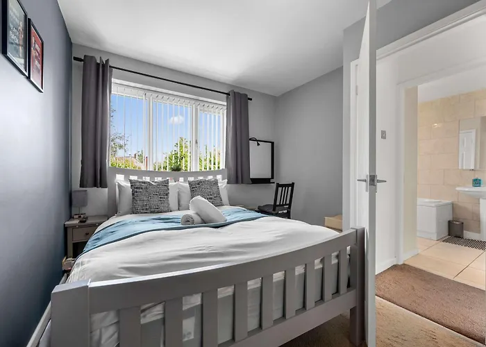 3 Bed Stockport By Superhost Дом отдыха Манчестер