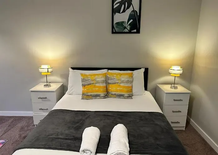 Beehosting Adelphi Wharf 公寓式酒店 4*