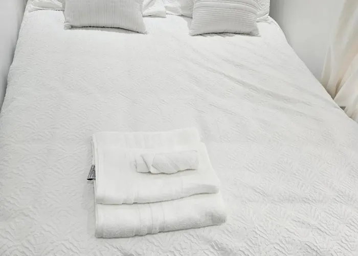 Sluxe 4mins To Etihad Stadium And Coop Live Appartement