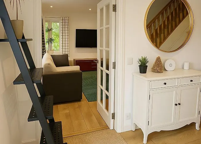 Апартаменты Beautiful House In The Heart Of A Golf Course. *