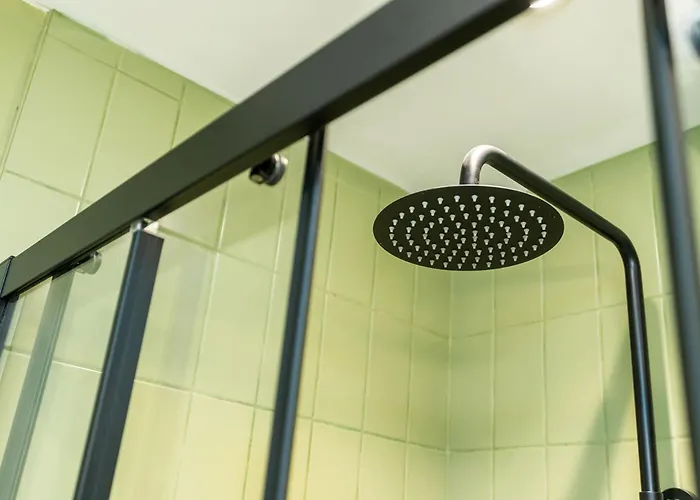 6-bedroom, 6-bathroom Contractor Σπίτι διακοπών Μάντσεστερ