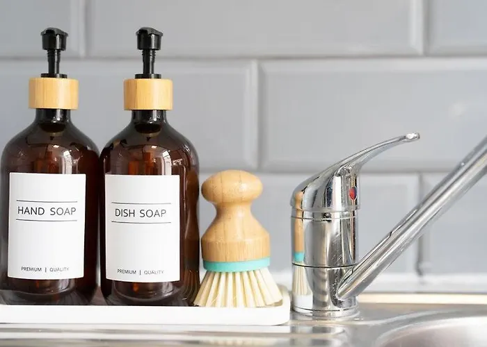 Daire Luxury 1-bed Near Centre And North General Hospital *