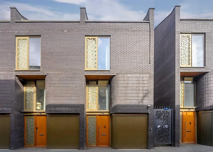 Stunning Luxury Townhouse In Centre Of Feriehus Manchester