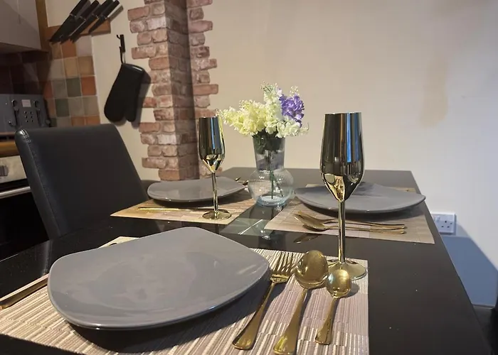 Cosy By Piccadilly Station Apartment *