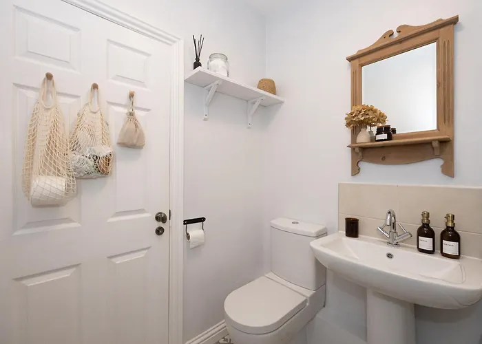 Apartament Victorian Wfh Haven With Free Parking