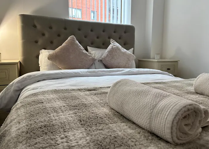 Lux 2bed Centre And Ao Arena Free Parking Modern Lejlighed *