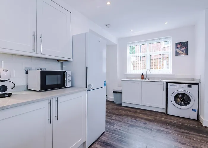 3br Fully-equipped House With Free Wifi & Parking 度假居 曼彻斯特