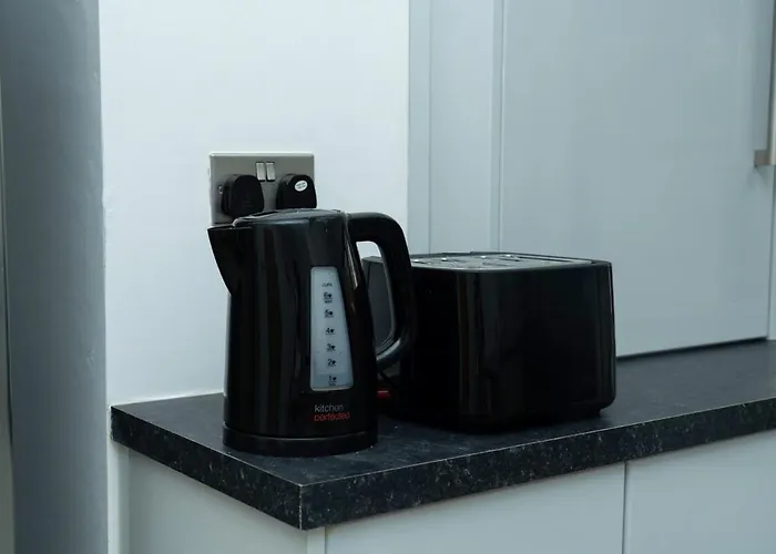 Сasa de vacaciones 4 Bed Failsworth - 3 Bathrooms - Free Parking - Mon-fri - Ideal For Contractors And Families Mánchester