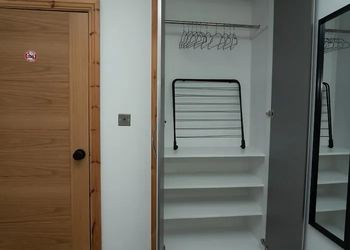 Сasa de vacaciones 4 Bed Failsworth - 3 Bathrooms - Free Parking - Mon-fri - Ideal For Contractors And Families