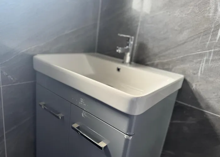 M12 Levenshulme Luxury Newly Renovated بيت ضيافة *