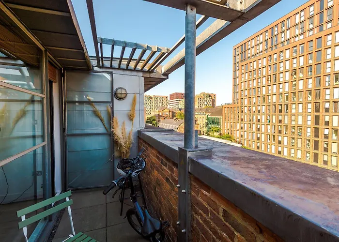 Mcr 2br 2ba, Parking, Wifi, Full Kitchen Daire Manchester