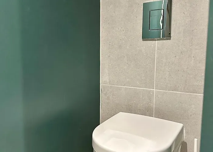 Apartment Cute 1 Bed Duplex With Balcony Manchester