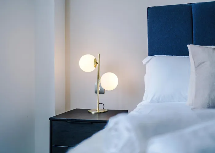 Apartamento 2br Chic And Stylish In Salford, Wifi, Kitchen, Parking With View Mánchester