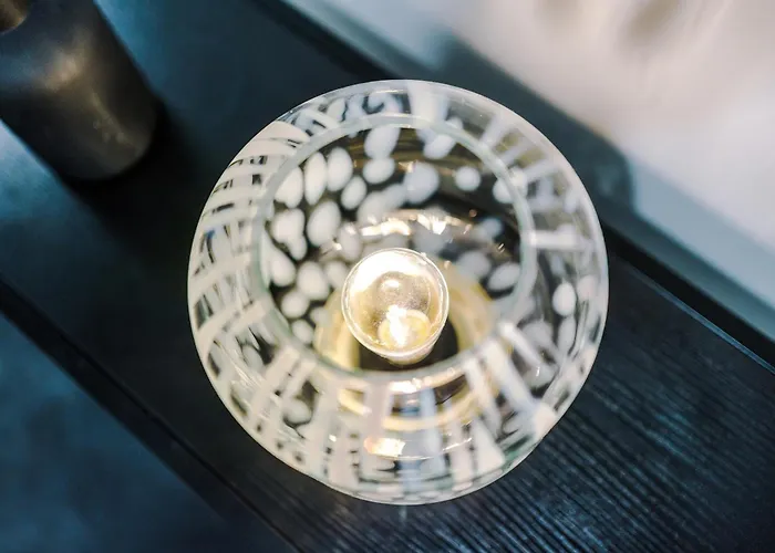 Charming Salford, Staycation, Wifi, Sleeps 5 *