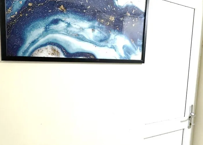 Tatil Evi Stylish 3 Bedroom House 60 - Free Parking *