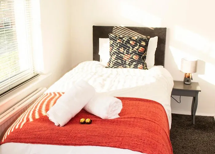 아파트 Comfortable 3 Bed House