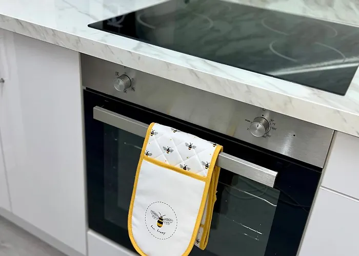 Cozy Studio in Manchester M U F C-o2WHP-Lccc-CoOp