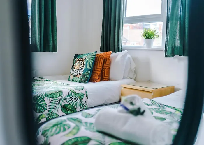 Stunning Riverside 3-bed By 53 Degrees In With Garden & Free Parking! فيلة مانشستر