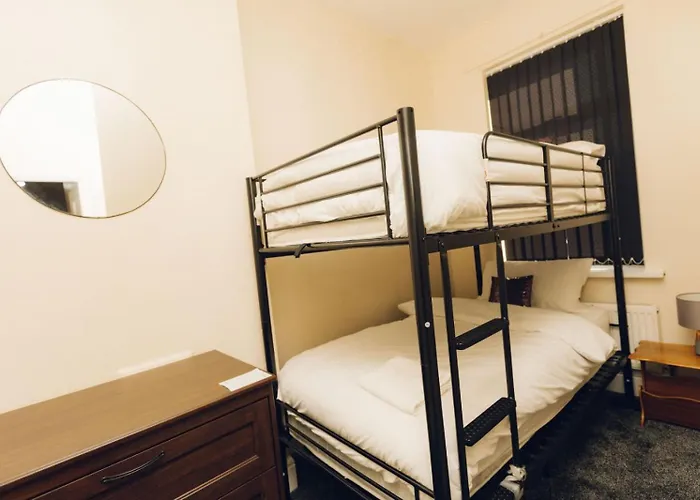 2 Beds Suburb Nestled Nook