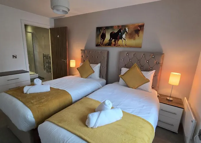 Elegant 2bd & 2ba Centre Luxury With View *