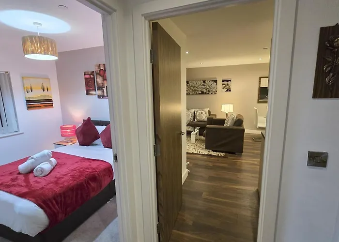 Elegant 2bd & 2ba Centre Luxury With View Apartman *