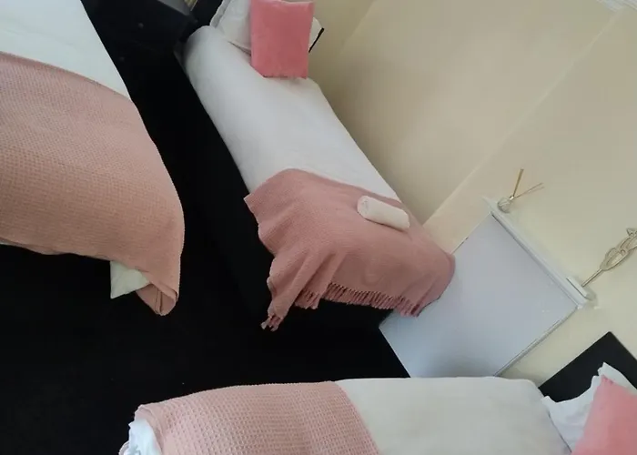 Mancunian Pride 펜션 맨체스터