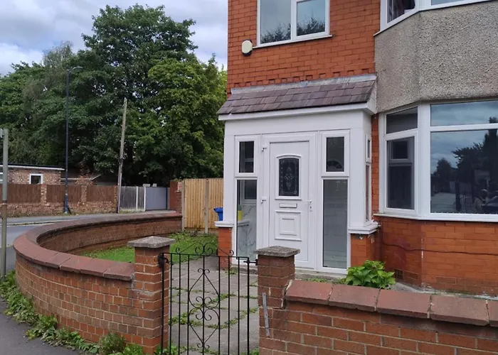 Mancunian Pride 펜션 맨체스터