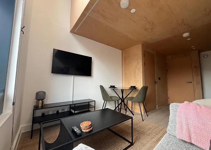 Apartment Stylish Duplex In