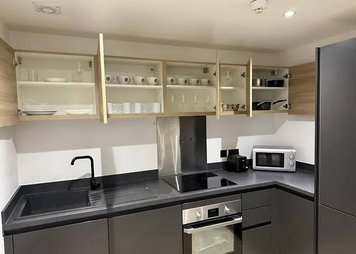 Premier Serviced Apartmetns Oldham Road 3*