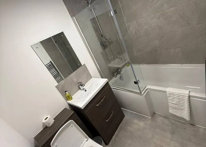 Premier Serviced Apartmetns Oldham Road Apartahotel Mánchester