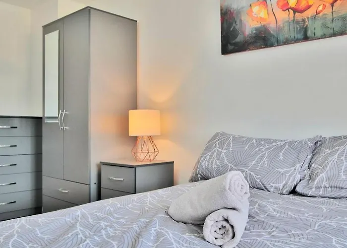 アパート View - Free Parking - Sleeps 6 - Near Centre - By Nmb